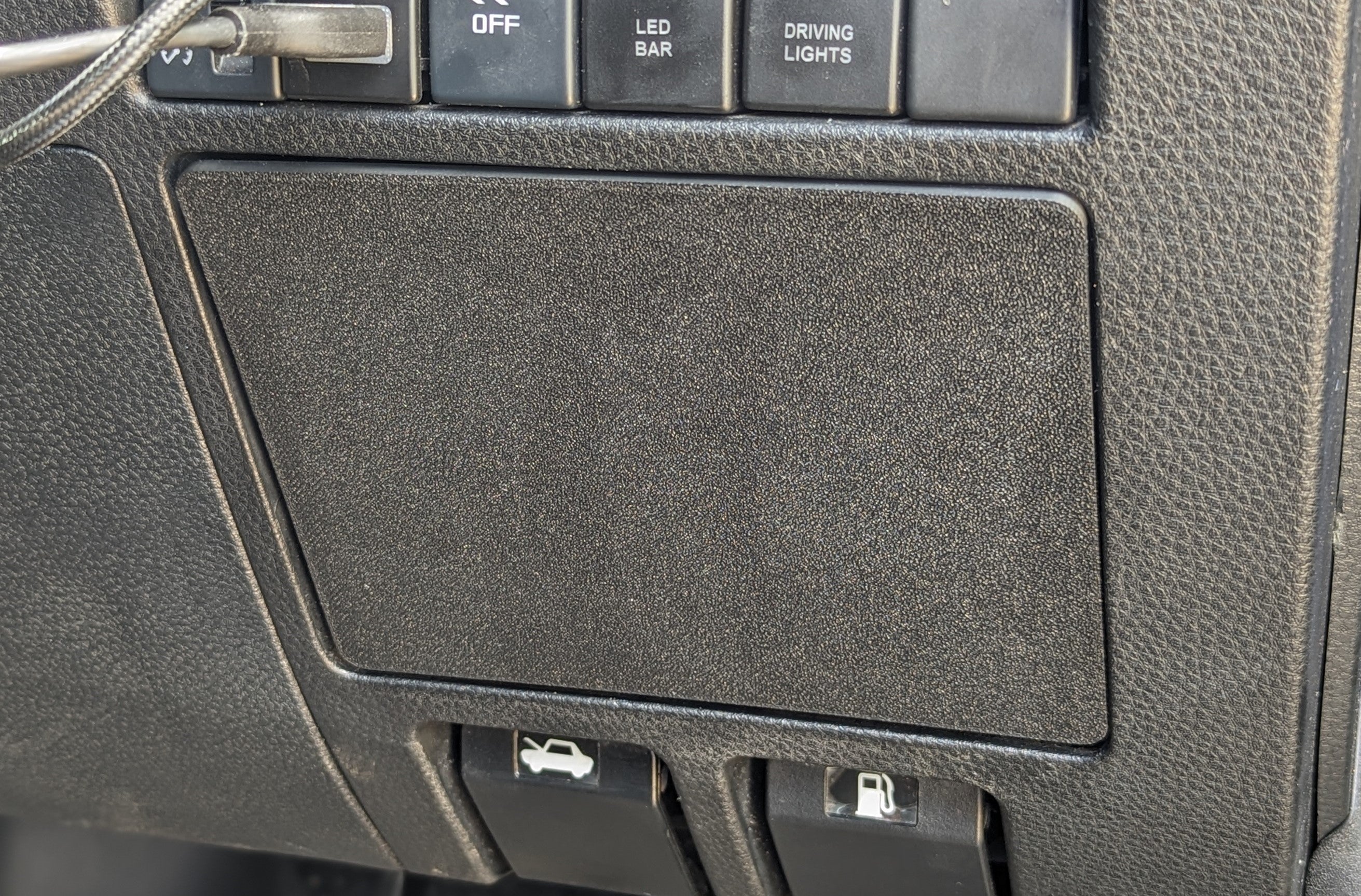 Isuzu D-MAX / Mazda BT50 (MY21+) Rocker / Carling Switch Panel - Blank