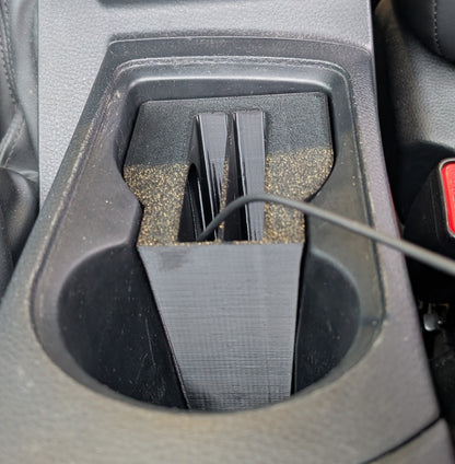 Isuzu D-MAX / Mazda BT50 (MY21+) Dual WIRELESS CHARGER PHONE HOLDER + 2x WIRELESS CHARGING Pucks