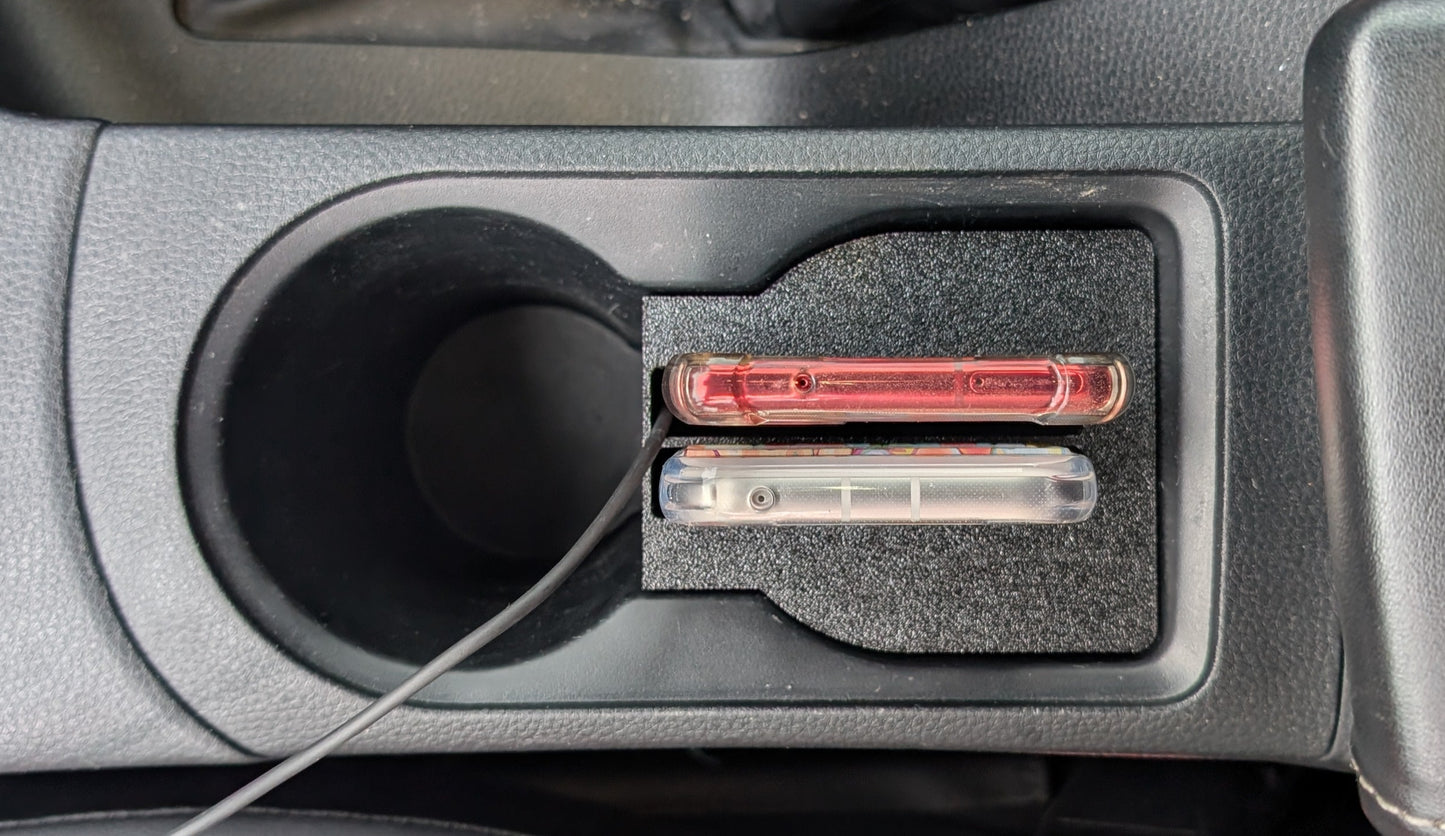 Isuzu D-MAX / Mazda BT50 (MY21+) Dual WIRELESS CHARGER PHONE HOLDER + 2x WIRELESS CHARGING Pucks