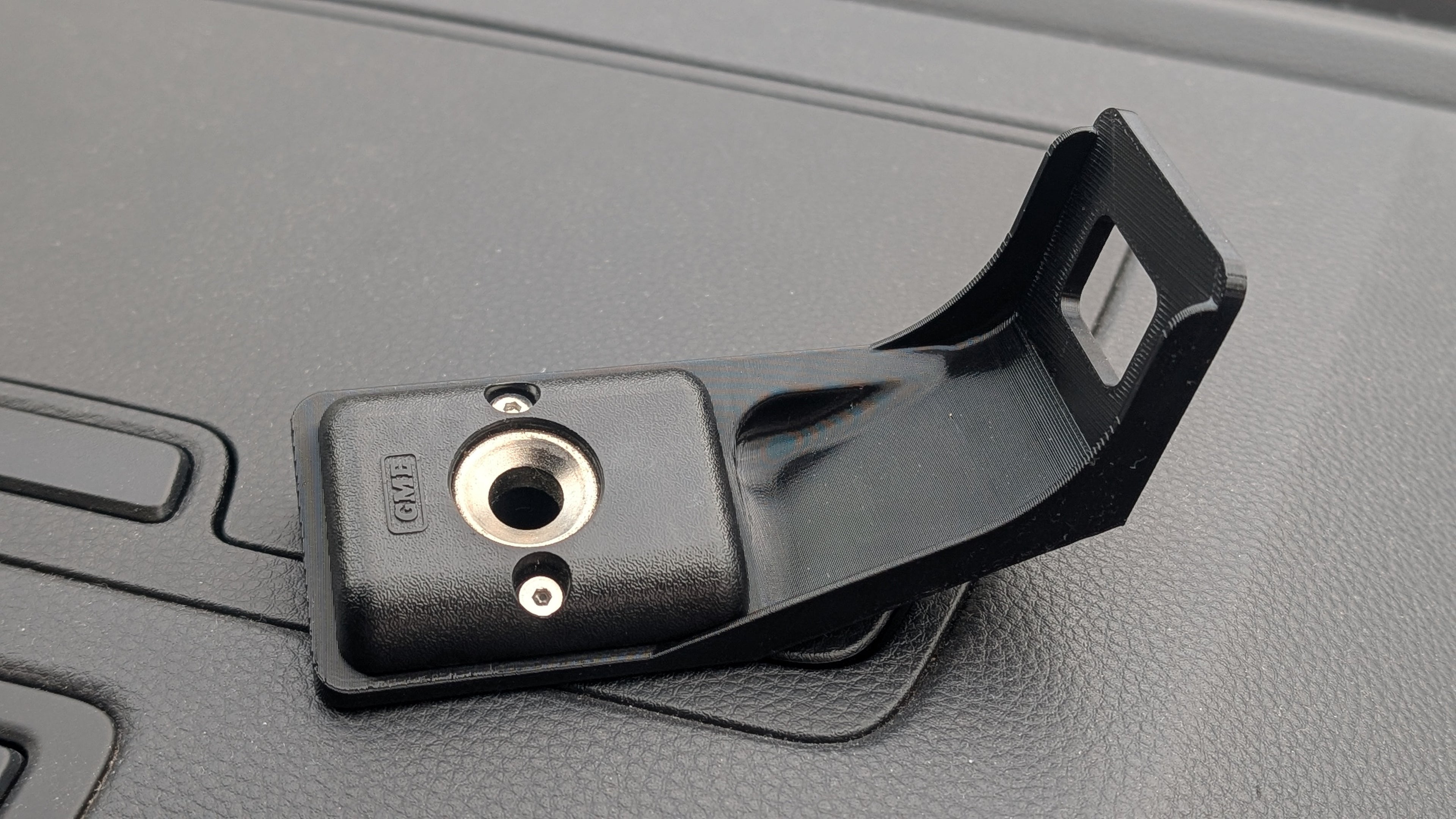 UHF Radio GME Mic Holder Pillar Bracket Mount