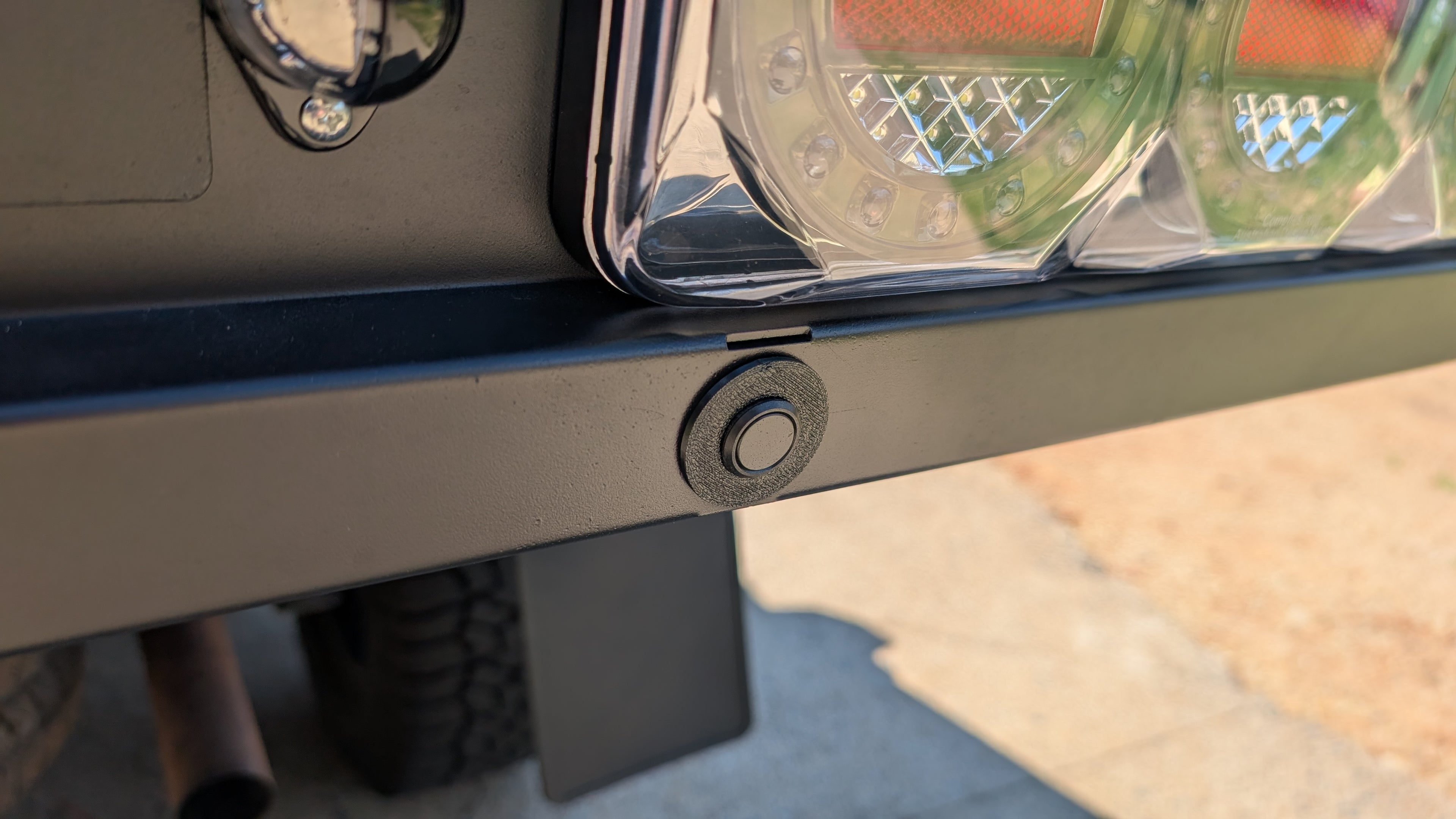 Parking Sensor Adaptors Holder Retainer Brackets for Tray Tub Bullbar - Set of 4